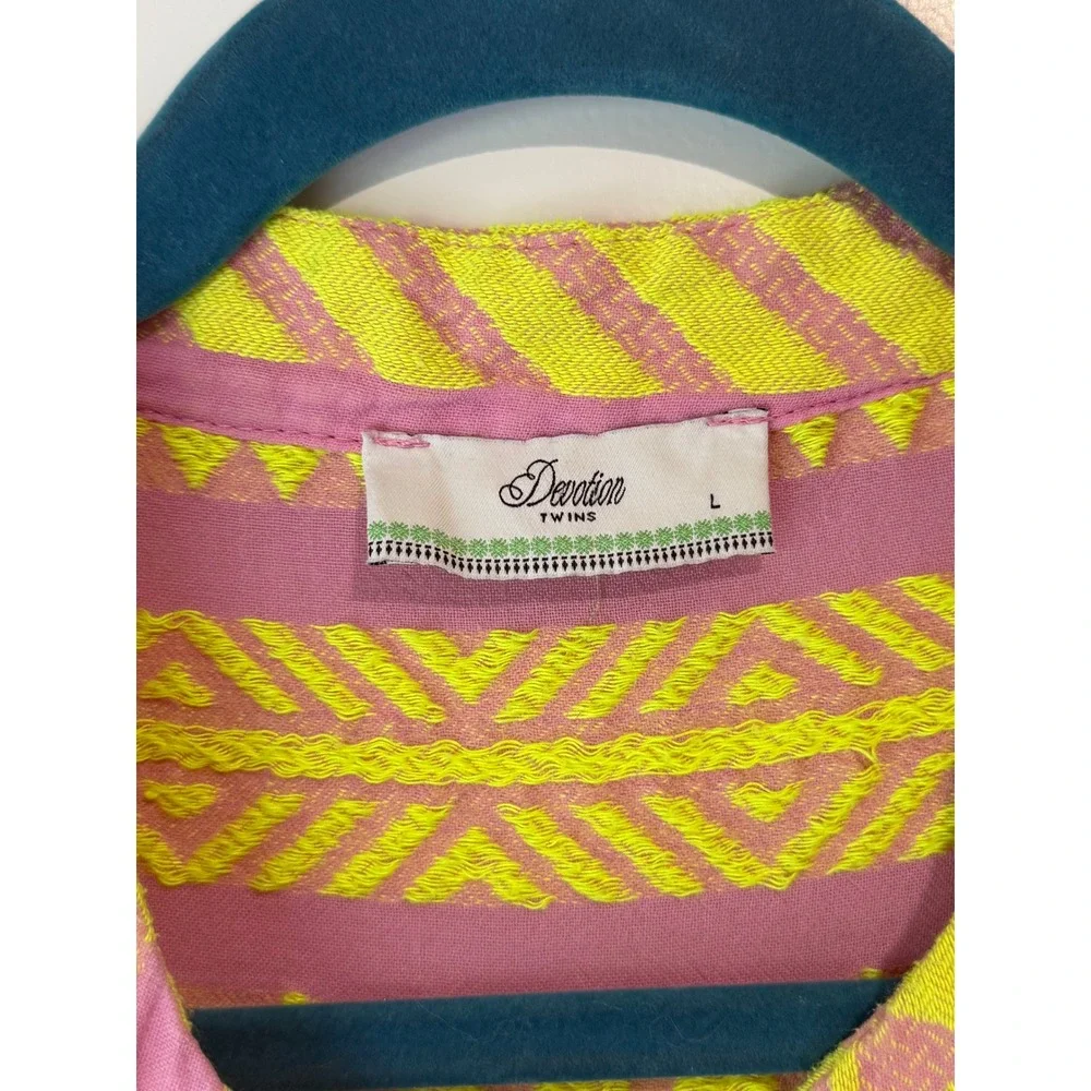 Devotion Twins Ella Pink Neon Yellow Geometric Jacquard Tiered Mini Dress Large - Picture 3 of 4